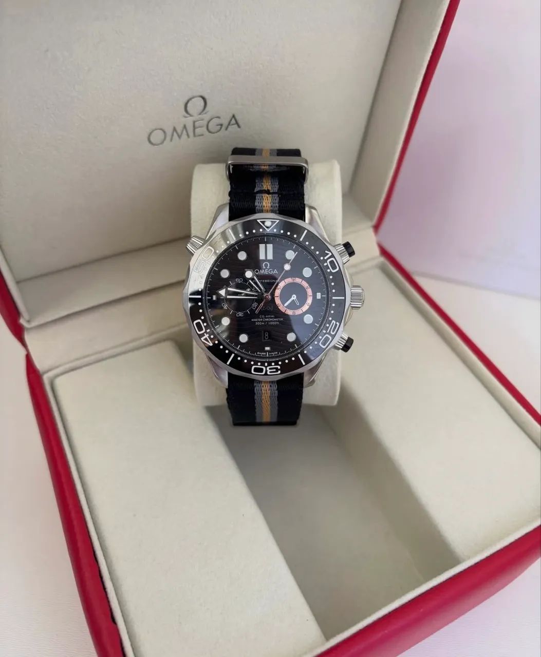 Relógio Omega Sea 007 Black