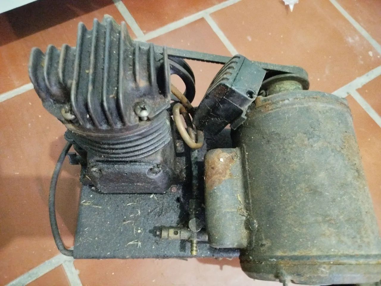 Motor e cabeçote antigo 