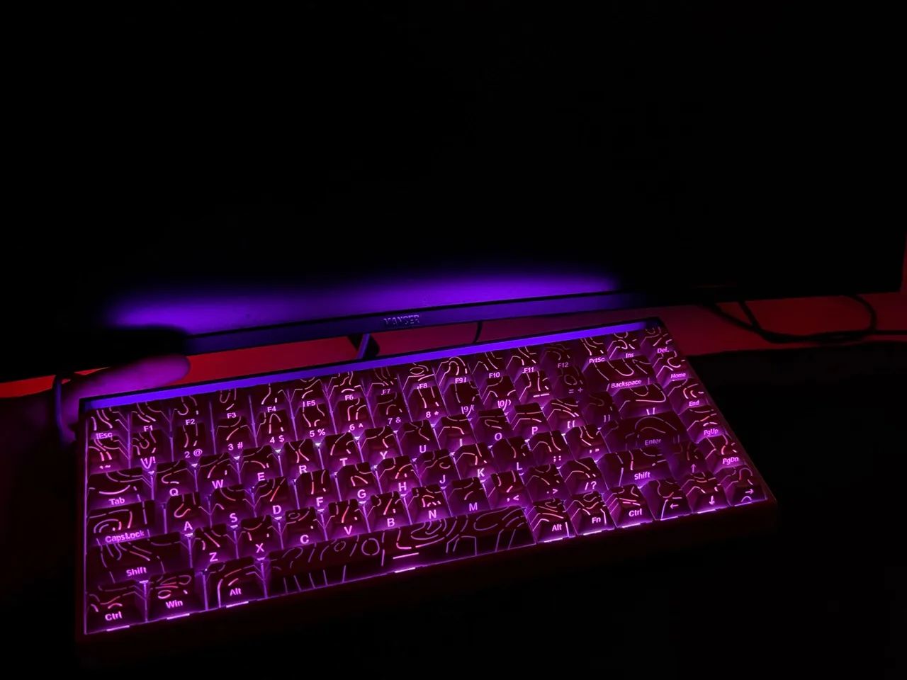 TECLADO AULA HERO 84 HE - Foto 5