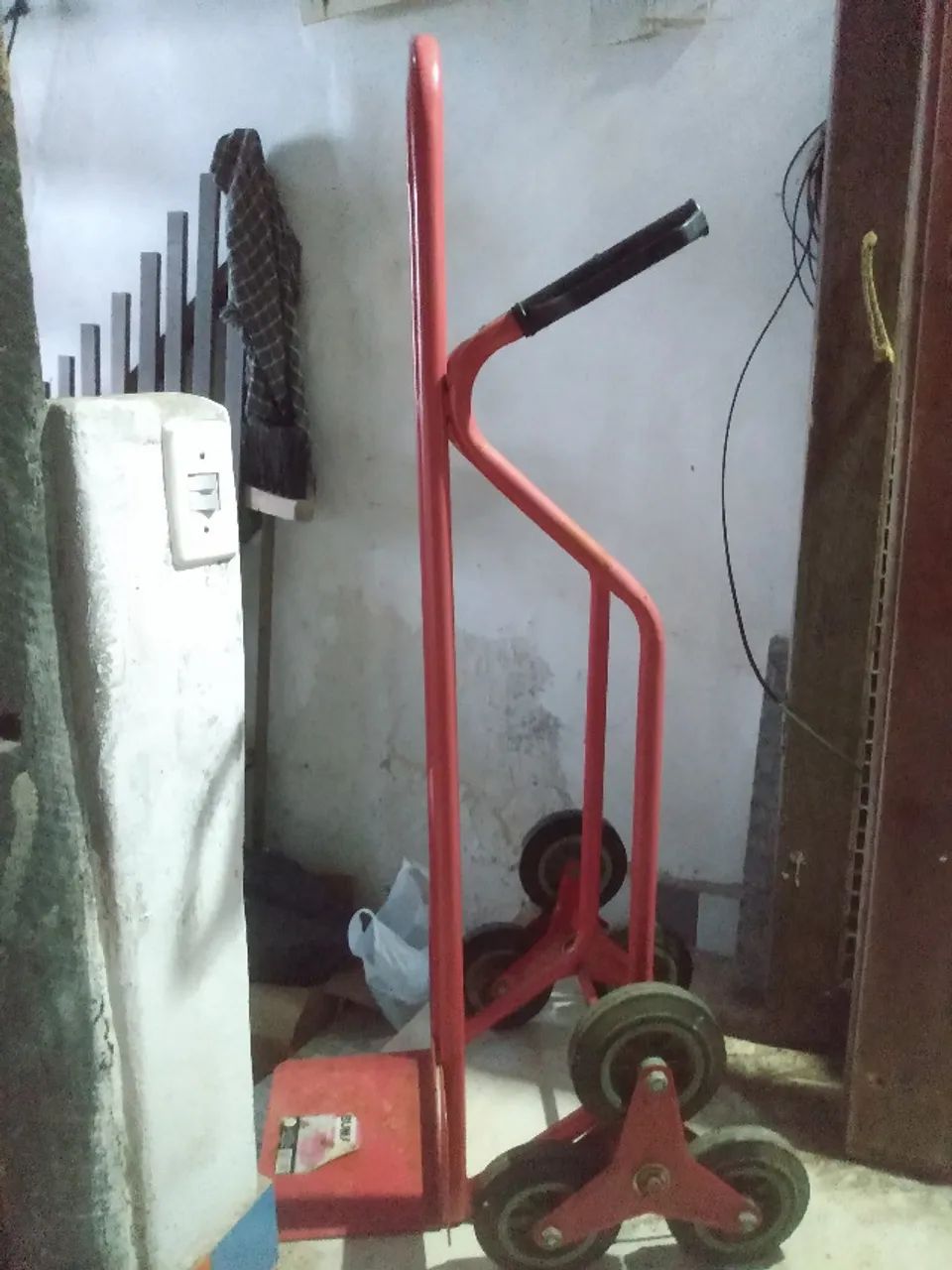 Carrinho armazém 6 rodas