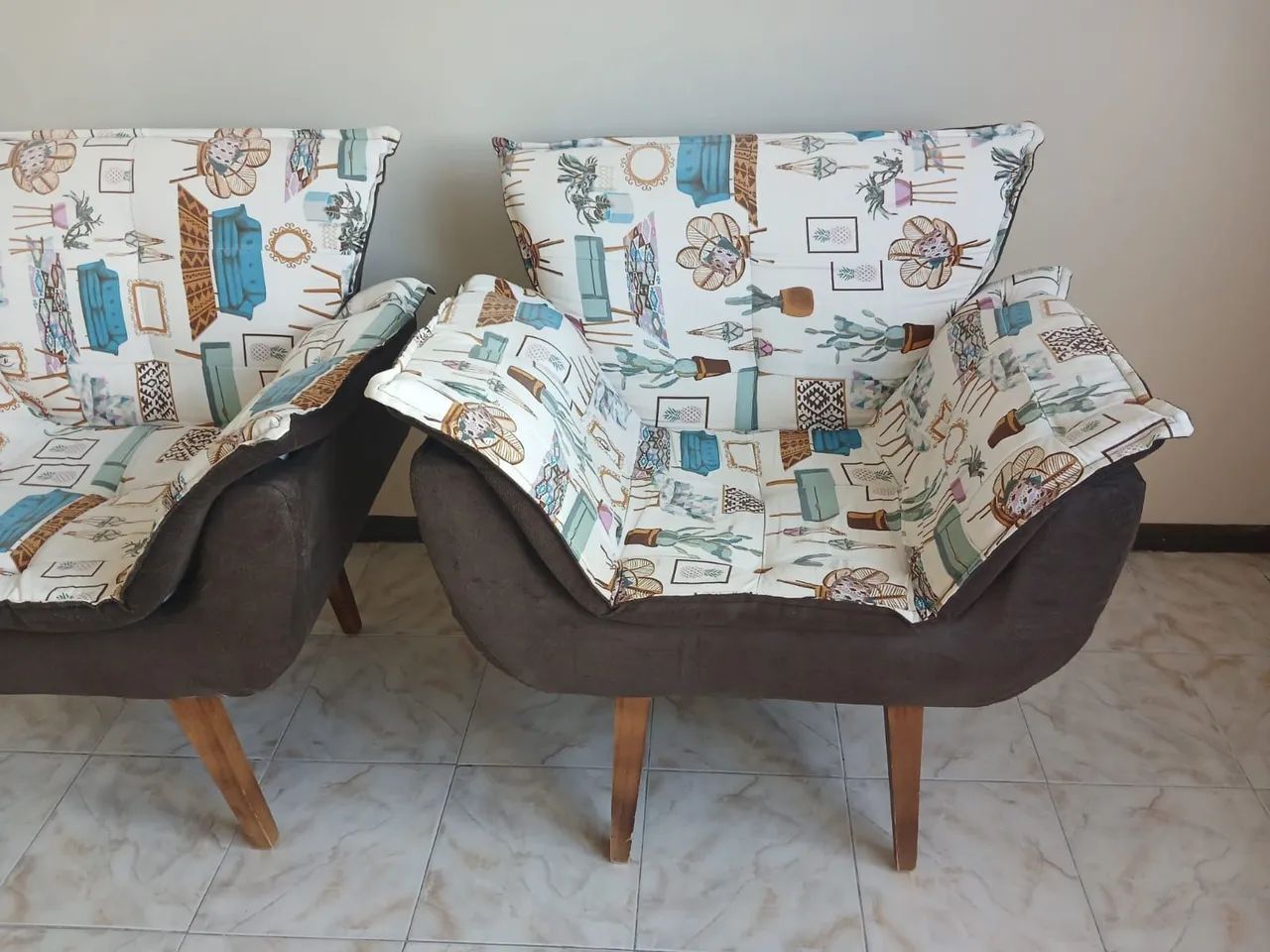Duas poltronas estampadas  - Foto 3