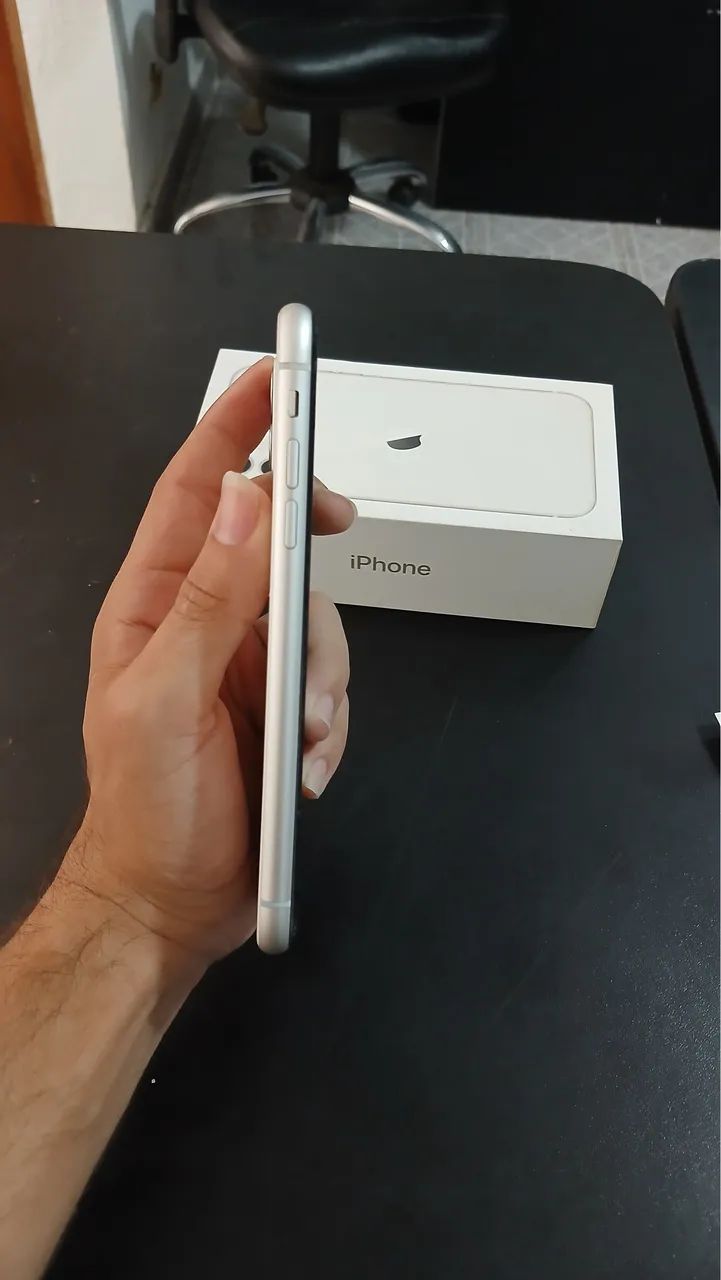 iPhone 11 128GB - Foto 2