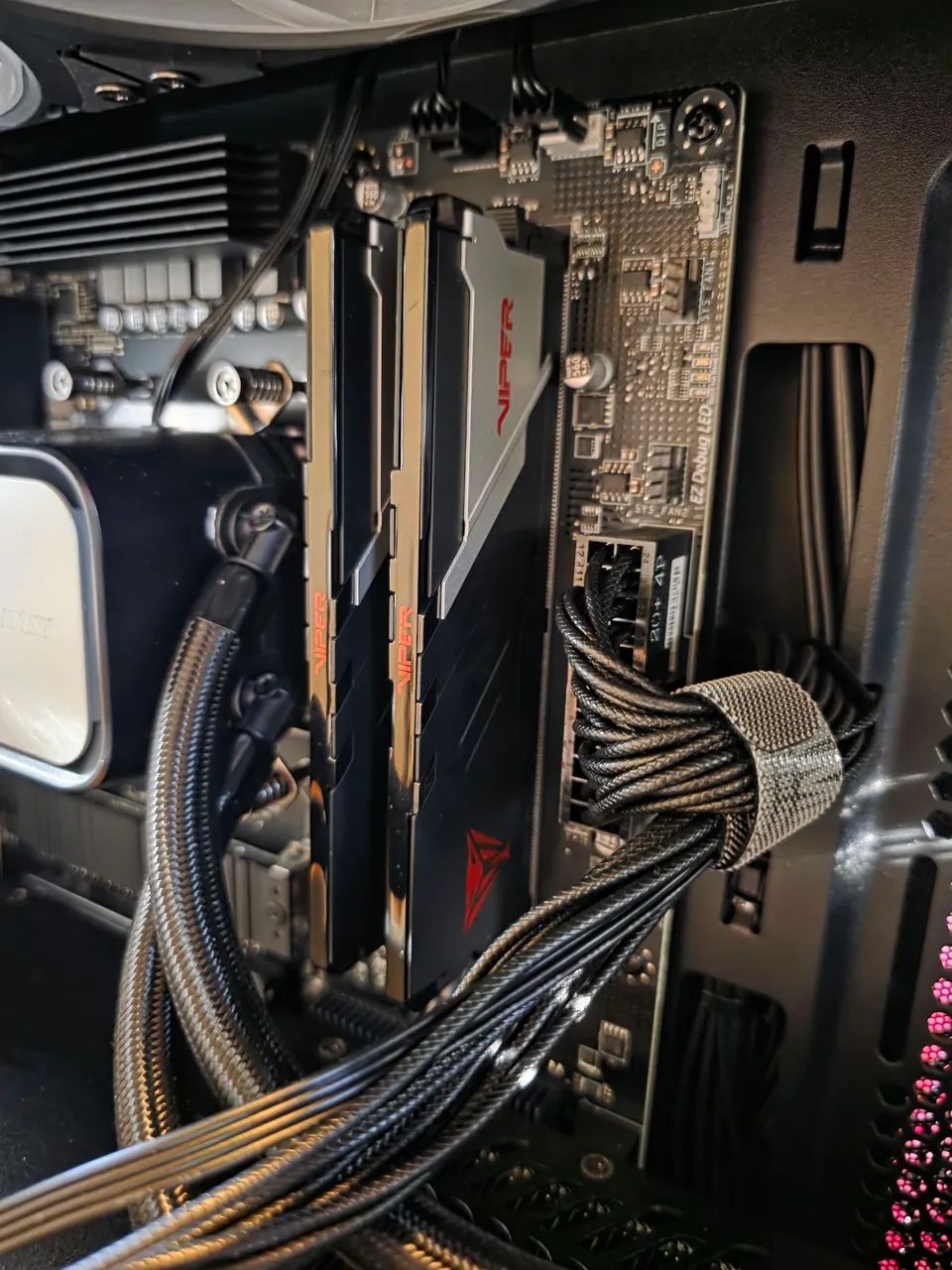 Pc Gamer Amd Ryzen 9 9950X3D, Rtx 5080, 64 gb ram e SSD 2TB  - Foto 6