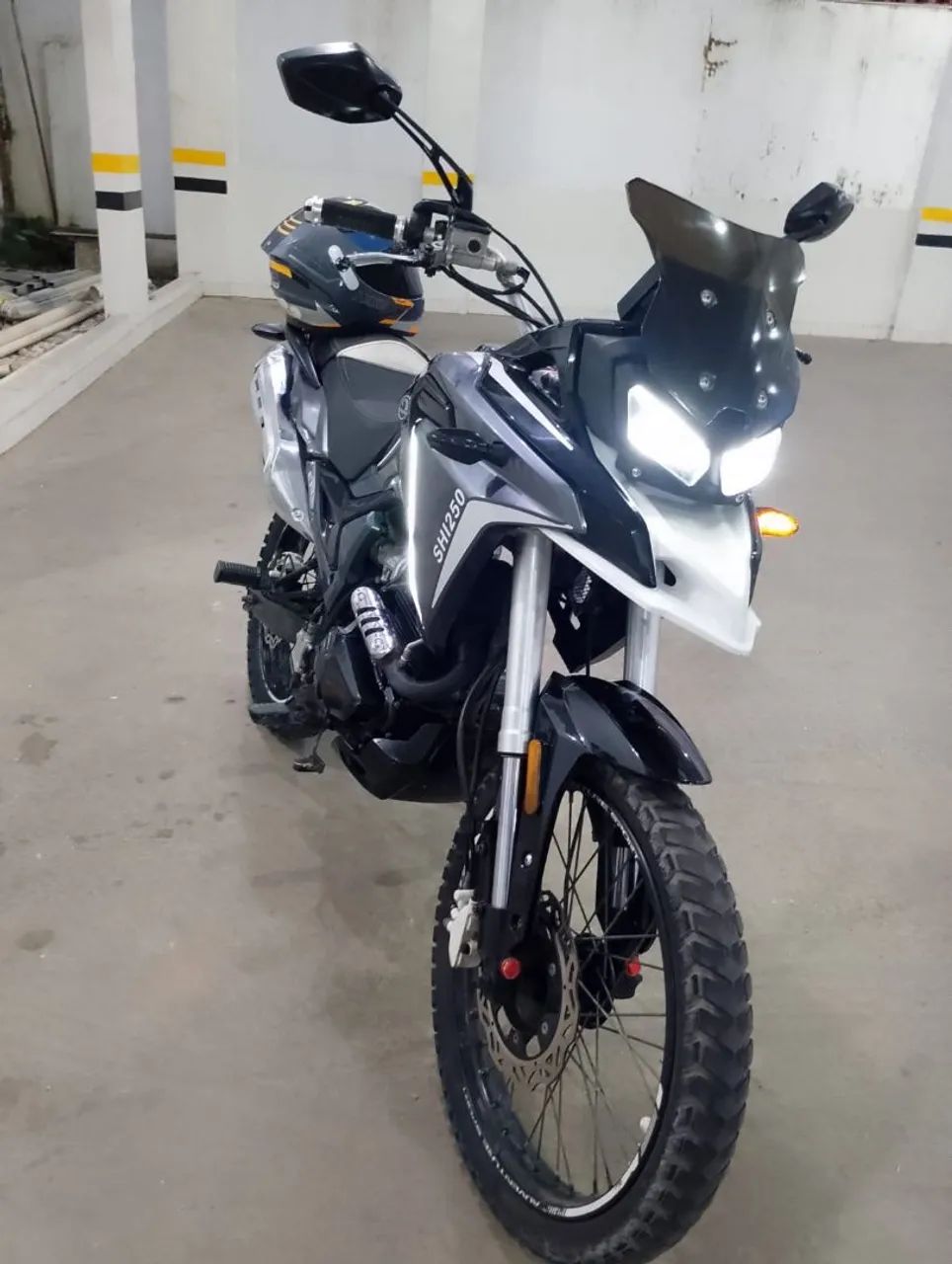 Shi 250  - Foto 2