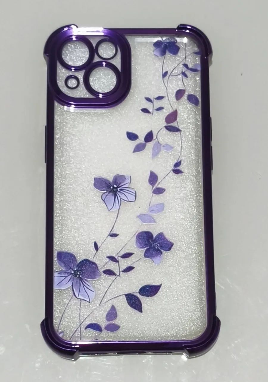 Capinha de celular iPhone 13.