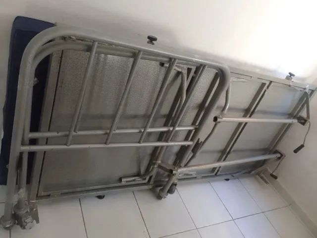 Cama hospitalar +colchão  - Foto 5