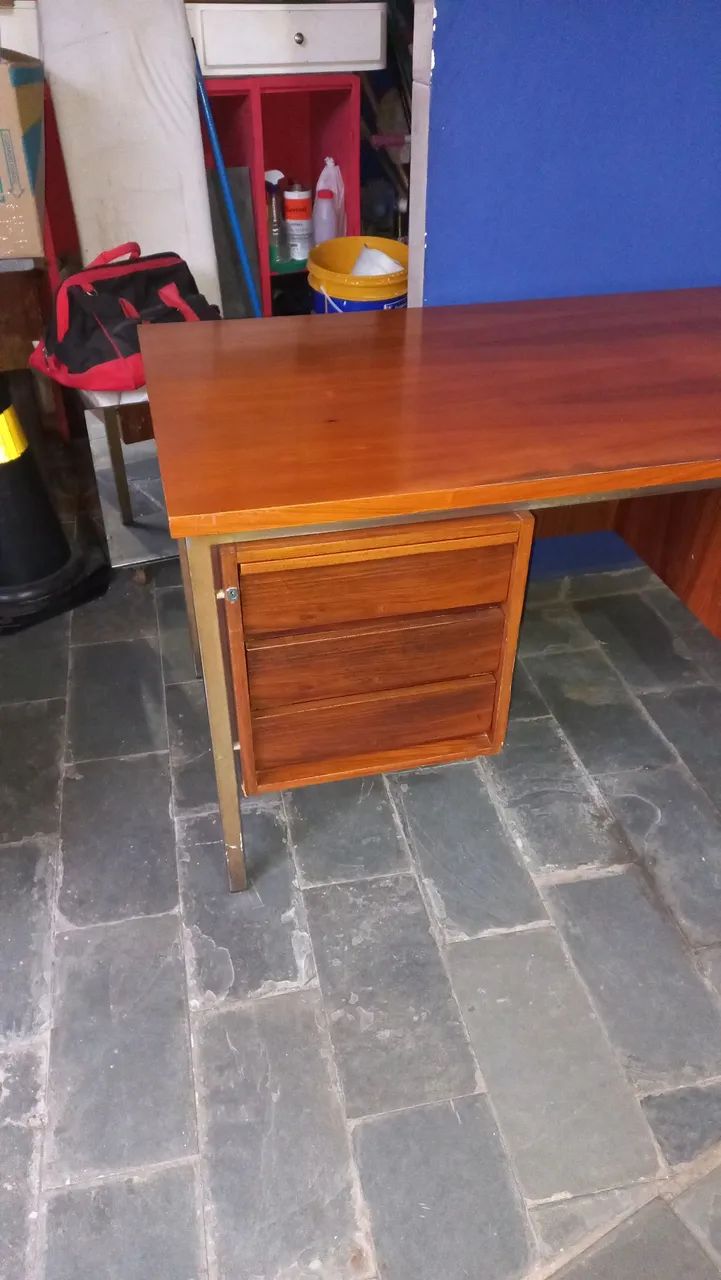 Mesa madeira e pé de aço  - Foto 2