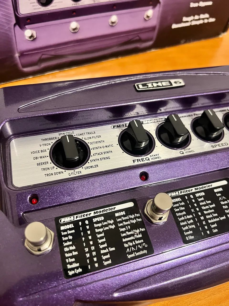 LINE 6 FM4 Filter Modeler 紫 Line 6 FM4 Filter Modeler - Instrumentos musicais - Centro