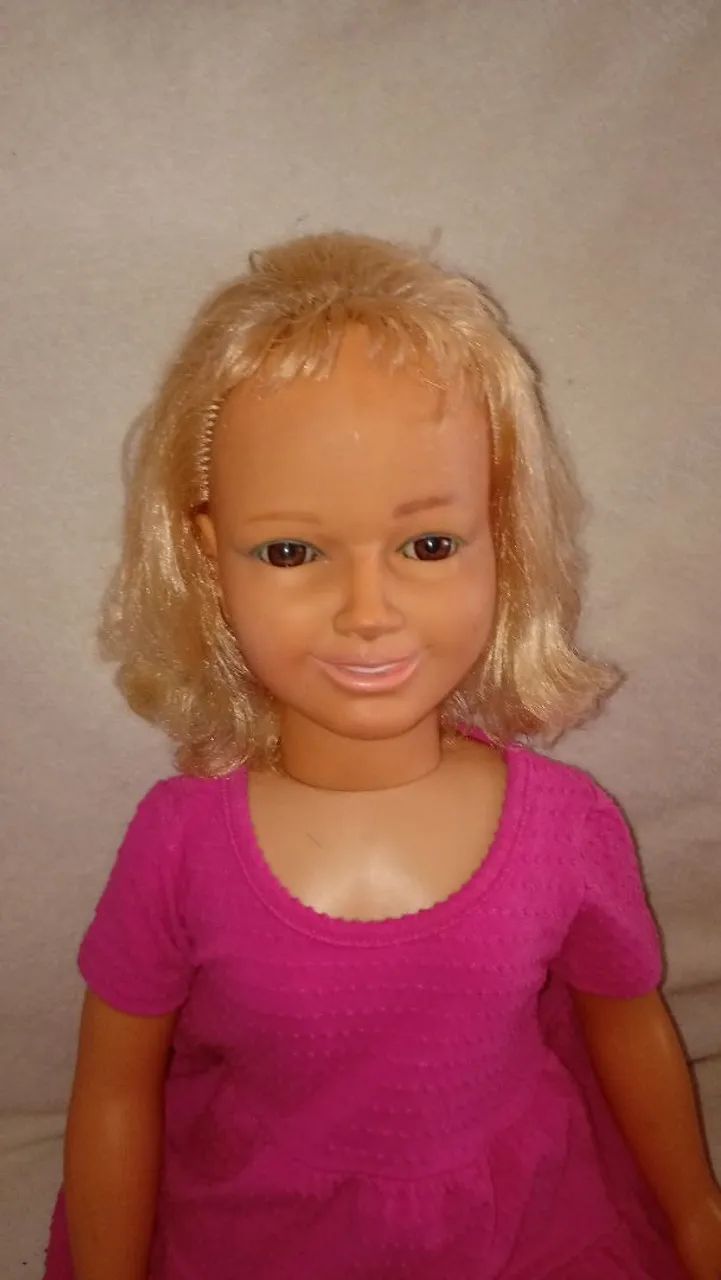 Boneca Eliane
