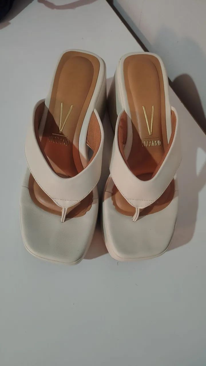 Tamanco Vizzano casual branco off 