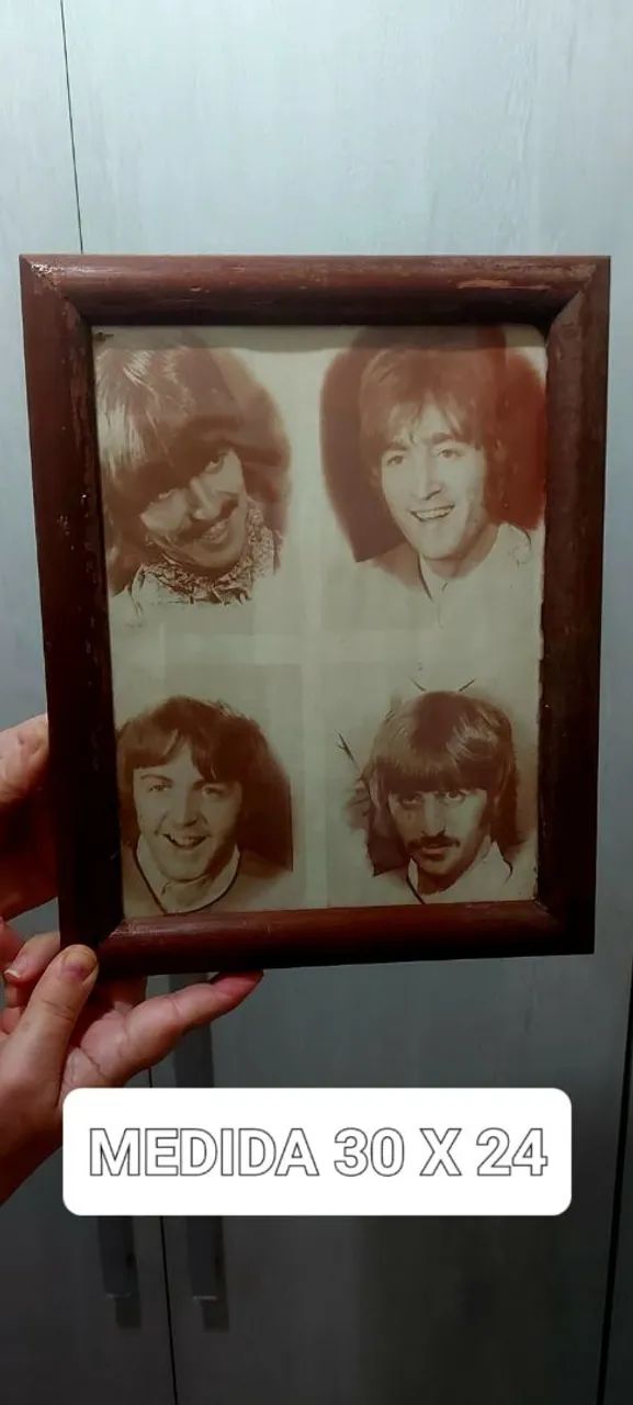 Lote de 03 Quadros Beatles recorte antigo. - Foto 4