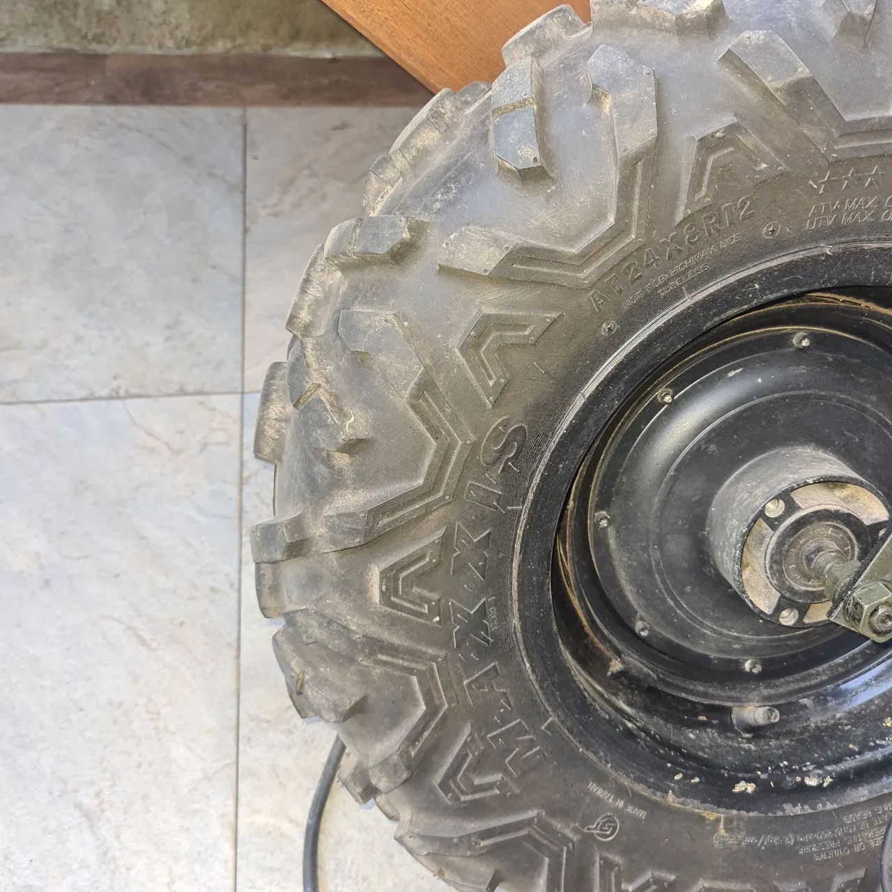 Roda com motor brushless para veículo elétrico  - Foto 2