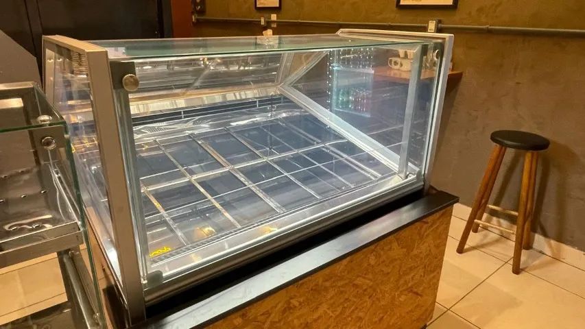 Expositor Vitrine Para Gelato E Sorvetes Gesg-12 Pr Gelopar (Usado)