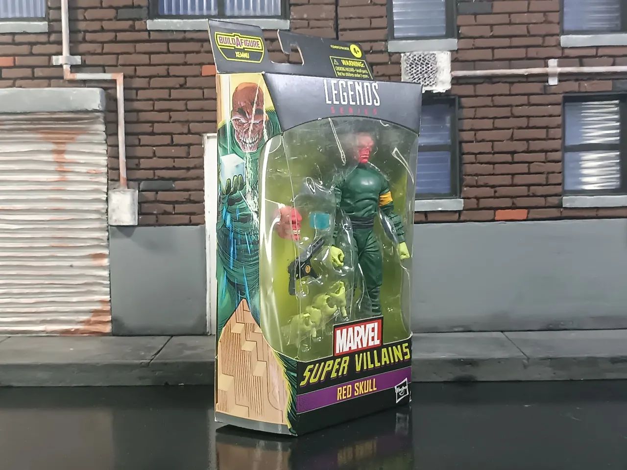 Caveira vermelha Marvel Legends  - Foto 2