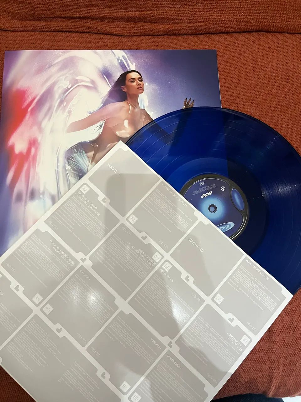 Katy Perry - 143 VINIL (Clear Blue Alternative Artwork) - Foto 2