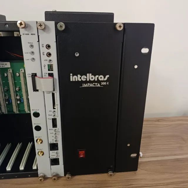 Central Pabx  - Intelbras Impacta 300r 