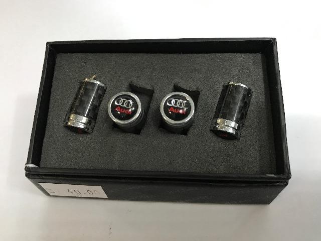Bico de válvula carbono tampa antifurto pneu vários modelos