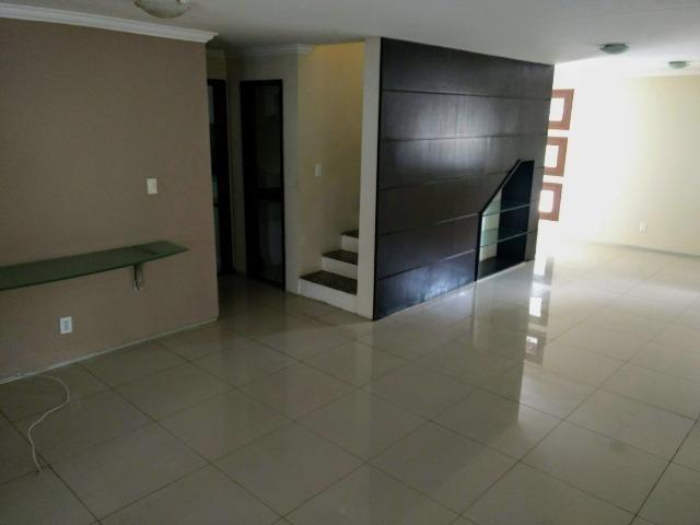 Casa de Condomínio Duplex/ Olho D'água/ 1 suíte e 2 semí-suítes/ nascente - Foto 6