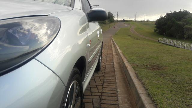 Peugeot 207 Quiksilver 1.6 - Foto 5