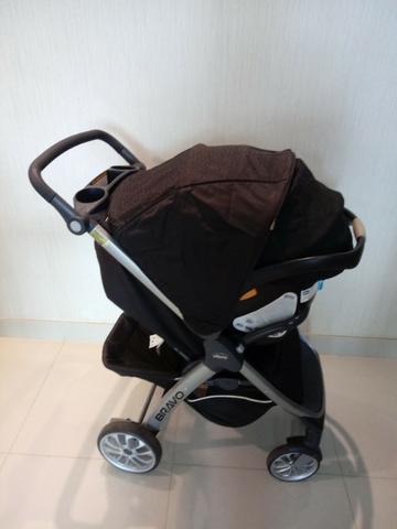 Carrinho Chicco Bravo com Bebe Conforto e Base - Foto 2