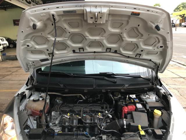 FORD KA + 2015/2015 1.5 SIGMA FLEX SEL MANUAL - Foto 10