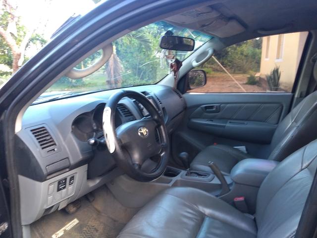Vendo ótima hilux - Foto 4