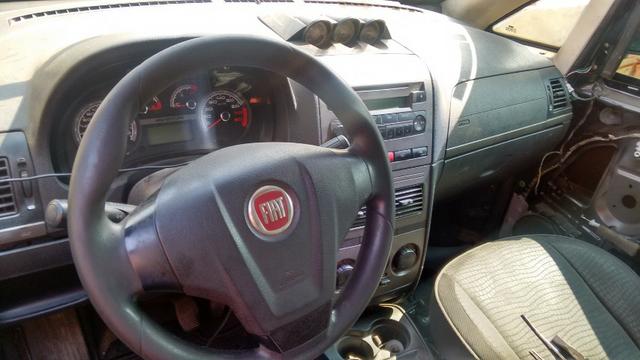 Sucata Fiat Idea Adventur 1.8 16v e.torq dualogic 2014 para venda de peças - Foto 2