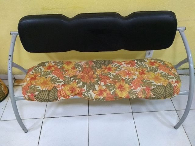 Balcão e banco de espera para salão e Barbearia - Foto 6