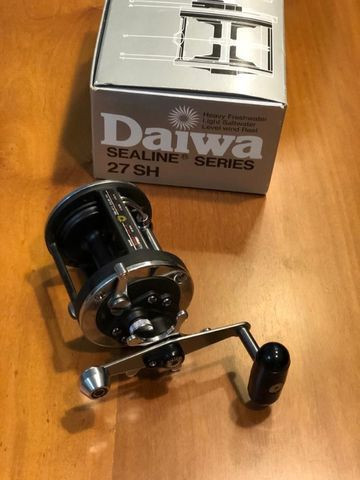 Carretilha Daiwa Sealine 27 SH Nova na Caixa - Foto 3