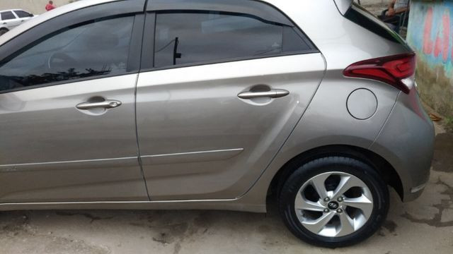Vendo carro lindo Hb20 1.0 2016 - Foto 5