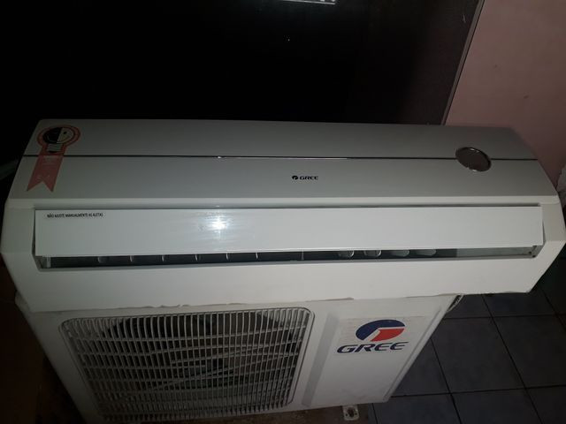 Vende-se um ar-condicionado