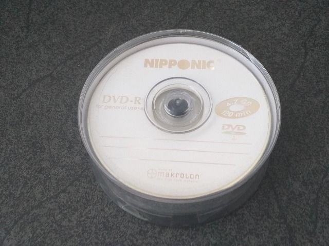 Pote de DVD virgem contendo 25 unidades - Lacrado - + Caixa com 10 cds virgem