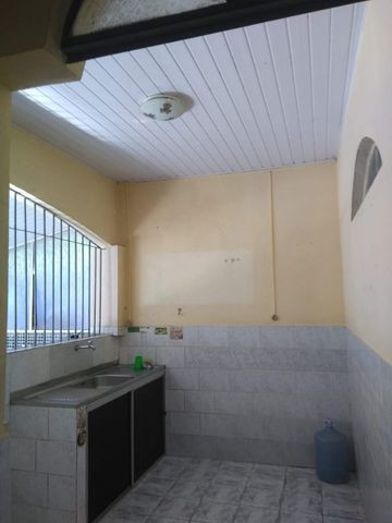 Só 40.000 de entrada, Casa Com Piscina 3/4 300 M2, Em Benfica, Igarapé bem em frente - Foto 4