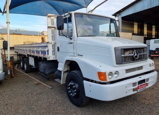 MB 1620 6X2 2011