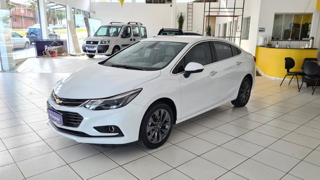 CHEVROLET CRUZE LTZ NB AT _4P_