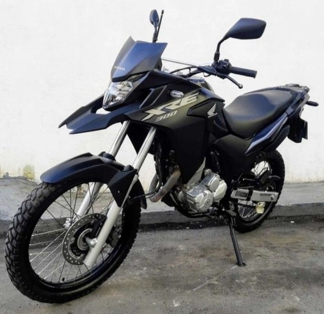 HONDA XRE