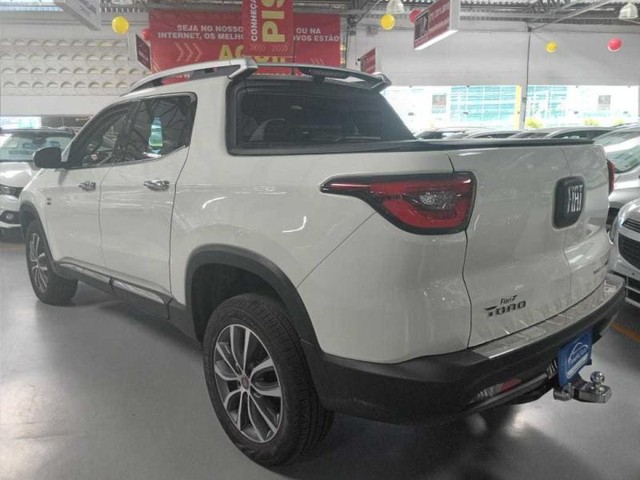 FIAT TORO 2.0 16V TURBO DIESEL VOLCANO 4WD AT9
