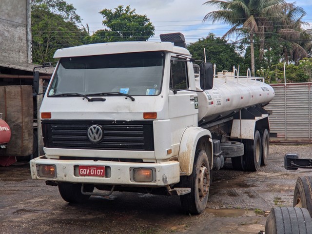 CAMINHÃO PIPA