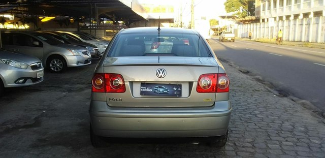 POLO SEDAN 2012 1.6