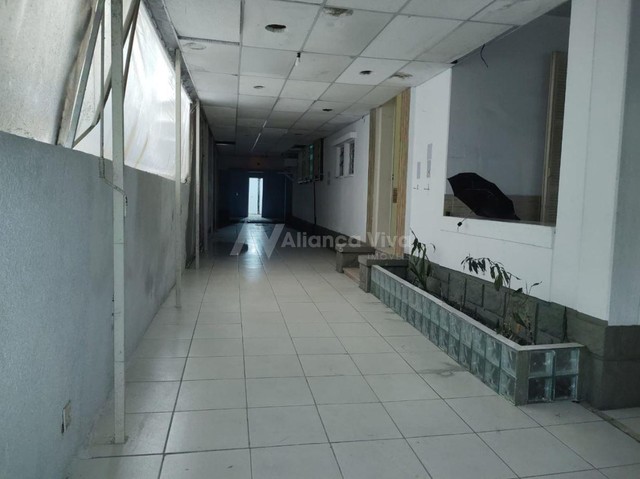 Laranjeiras | Casa 5 quartos, sendo 1 suite - Foto 5