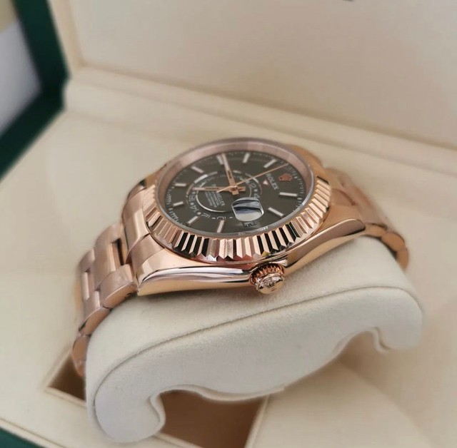 Relógio Rolex SKY-Dweller Rose Gold Automático Novo - Foto 3