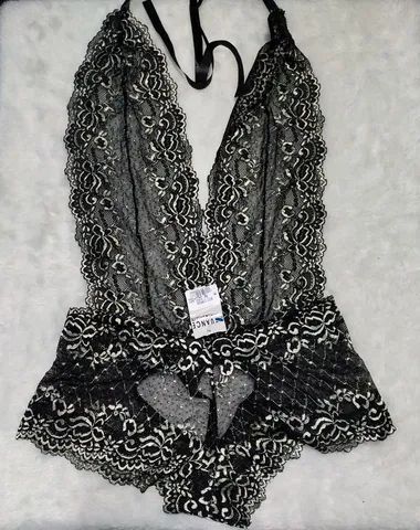 Lingerie e acessórios ?