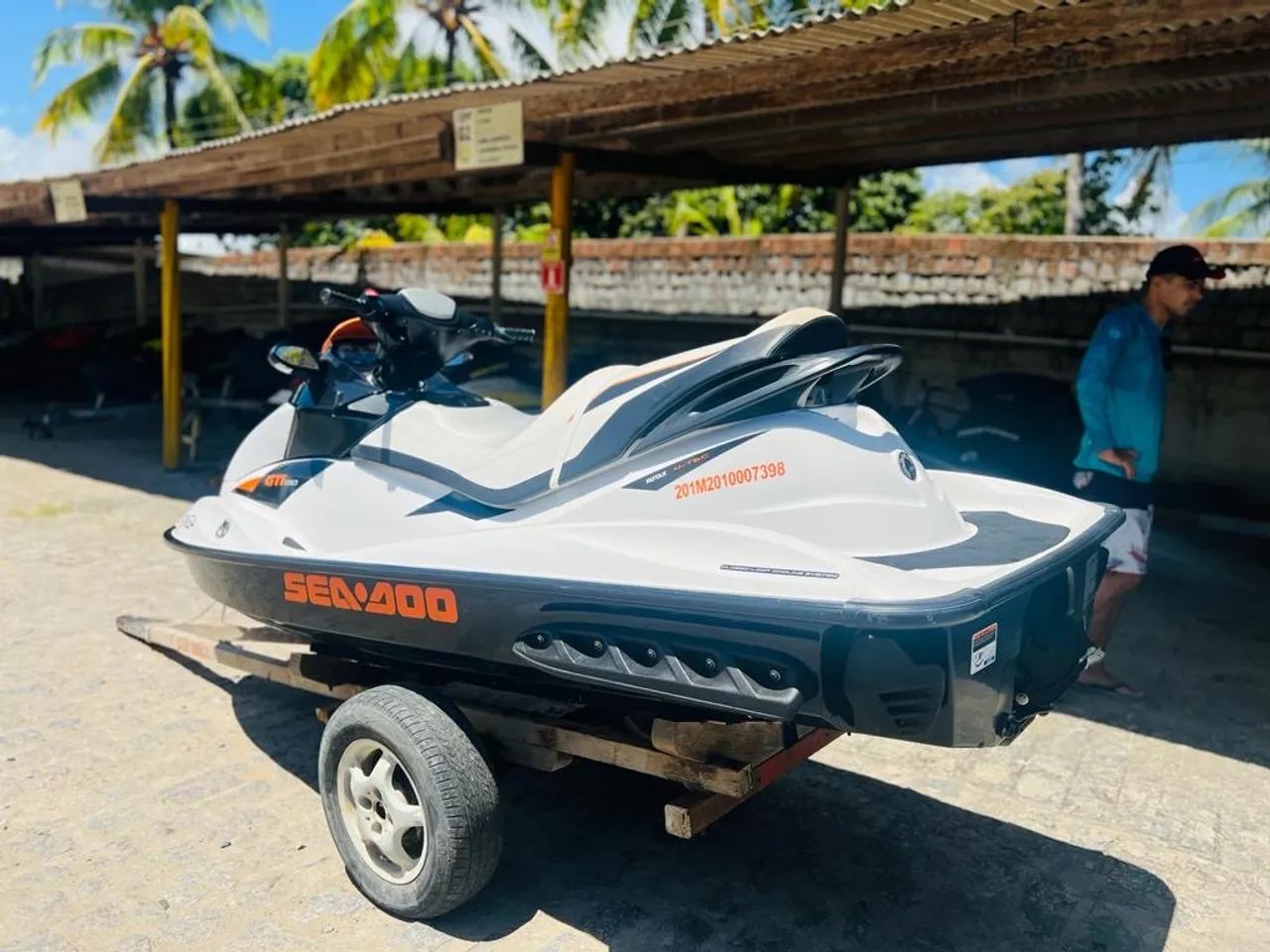 Jet Ski Sea-Doo GTI 130 - Foto 7