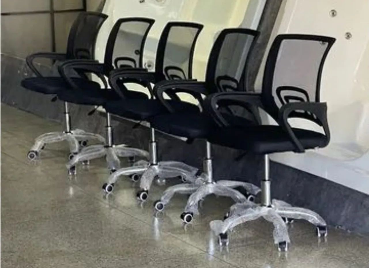 Cadeira de escritório giratoria presidente 