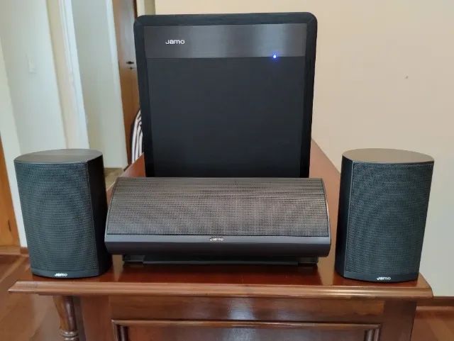 JAMO - Conjunto de caixas 3.1 para home theather / gamer