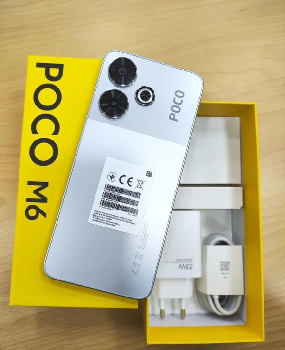 Xiaomi / Poco M6 4g 8/256 - Prata