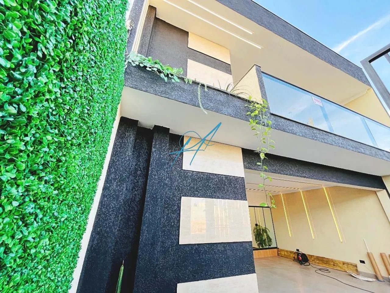 Casa à venda em Maringá, Jardim Oriental, com 4 quartos, com 245 m² - Foto 4