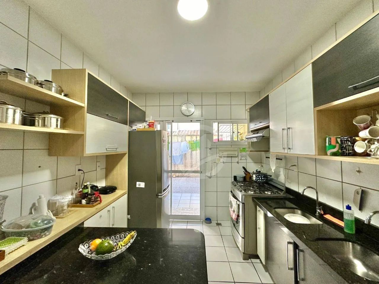 Casa na Avenida Maestro Lisboa, com 4 dormitórios à venda por R$ 780.000 - Lagoa Redonda - - Foto 9