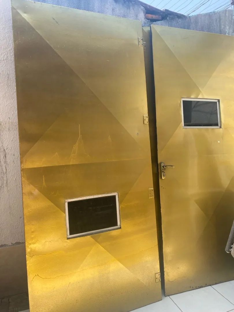 Porta corta fogo com barras