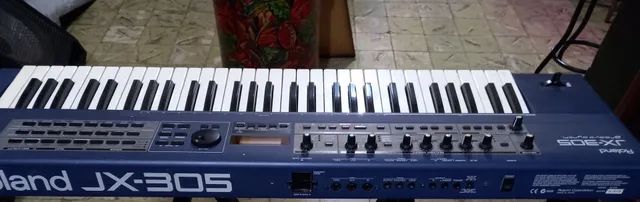 Teclado Roland Jx 305 sintetizador na Musical Brother - Instrumentos  musicais - Centro, Belo Horizonte 1292303996 | OLX